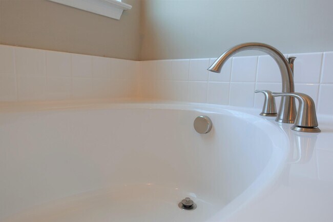 Building Photo - 344 Marble Ln