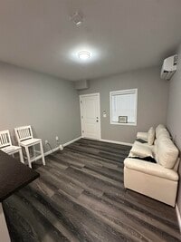 Building Photo - 45 Monarch Wy