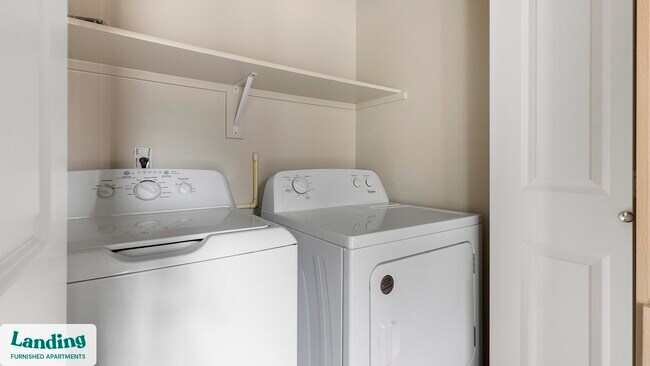 Building Photo - 2145 Molalla Rd