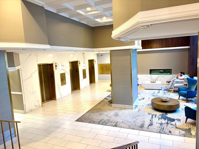 Building Photo - 5500 Friendship Blvd