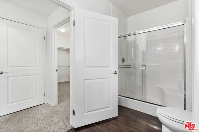 Building Photo - 1408 W Washington Blvd