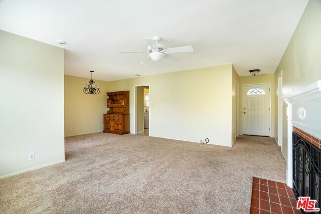 Building Photo - 12719 Rose Ave