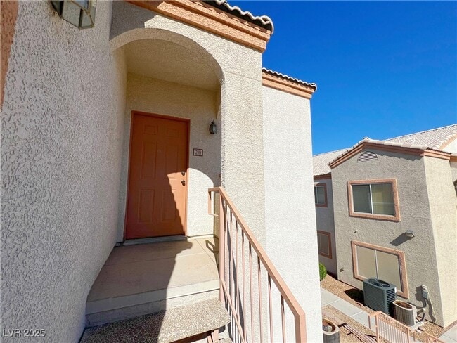 Building Photo - 4655 Gold Dust Ave