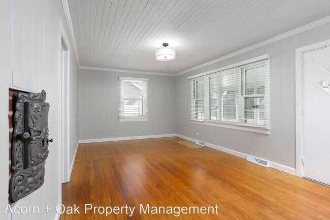 Building Photo - 2 br, 1 bath House - 1305 Sedgefield St.