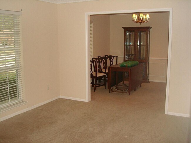 Building Photo - 12414 Wedgehill Ln