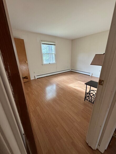 Building Photo - 5 Romeo Dr