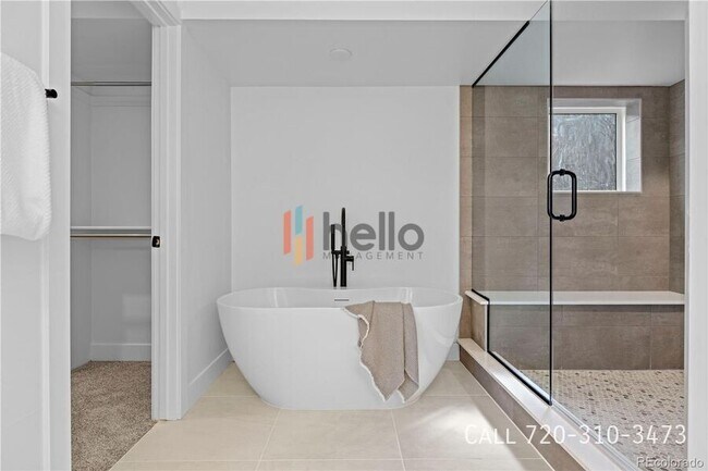 Building Photo - 1256 Newton St