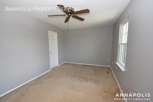 Building Photo - 355 Rambling Ridge Ct
