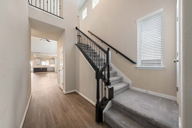 Building Photo - Stylish 3-Bed Home with Pool Access, Island Kitchen & Fenced Yard in New Braunfels