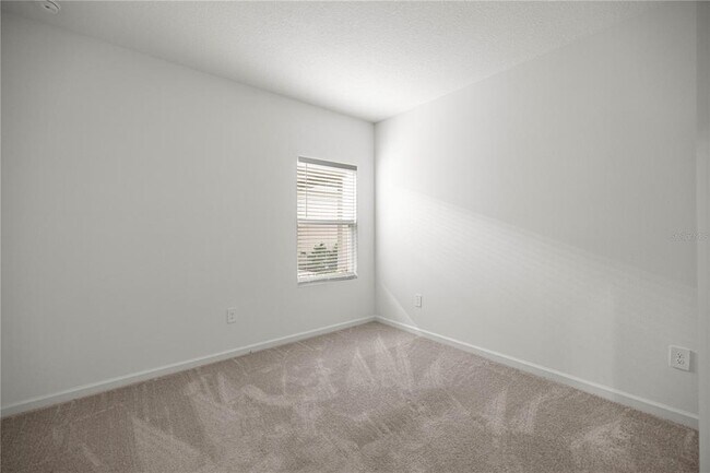 Building Photo - 4610 SW 83rd Lp