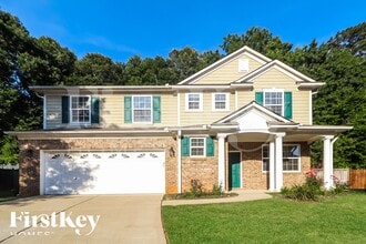 Building Photo - 422 Howell Crossing