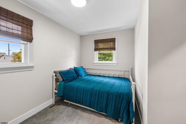 Building Photo - 159 Sheridan Square