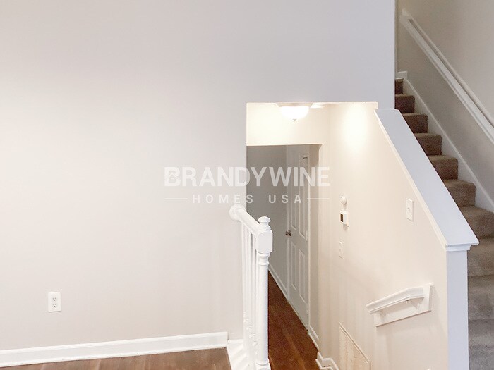 Building Photo - 4392 Westchester Ct