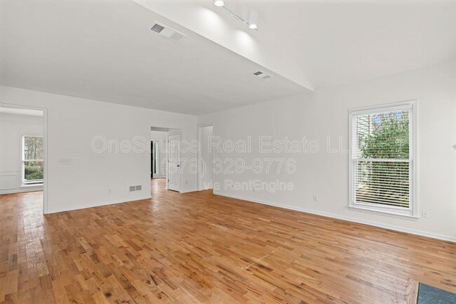 Building Photo - 7230 Cloverhurst Ct