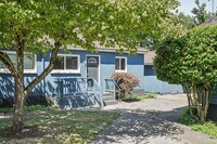 Building Photo - Discover Your New Home in the Kenton Neigh...