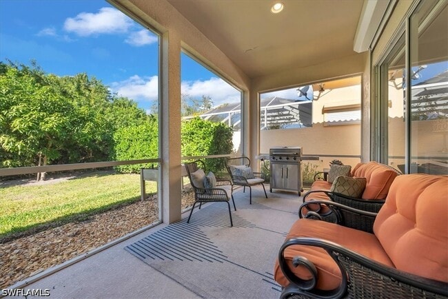 Building Photo - 28327 Hidden Lake Dr