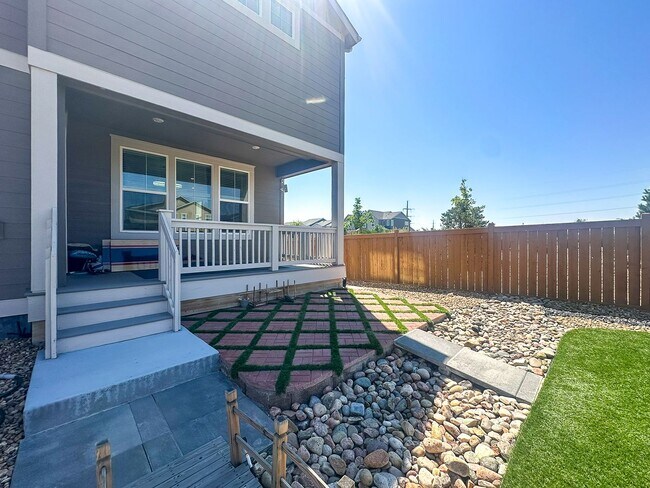 Building Photo - CORNER LOT! - DOVE VILLAGE PAIRED HOME 3bd 2.5ba 3,091sq.ft. Built in 2023 FOR RENT