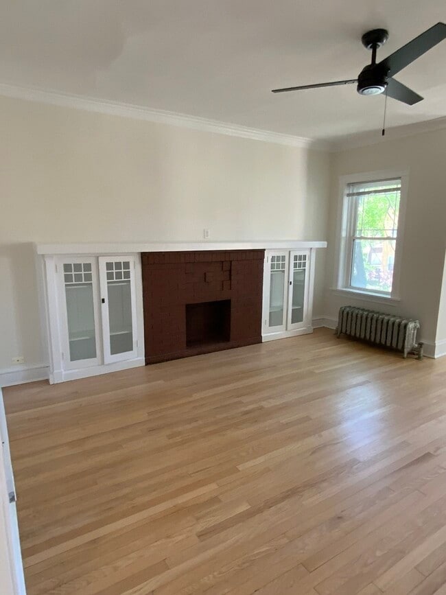 Building Photo - 5707 N Campbell Ave