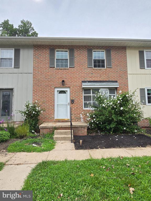 Building Photo - 76 Shetland Cir