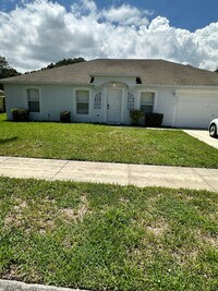 Building Photo - Compass Pointe