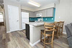 Building Photo - 694 Seabrook Ct