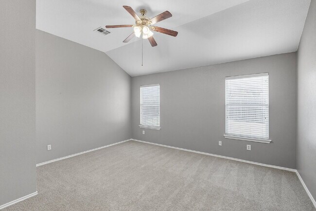 Building Photo - 3 Bedroom in Kyle with Fresh Paint Through...