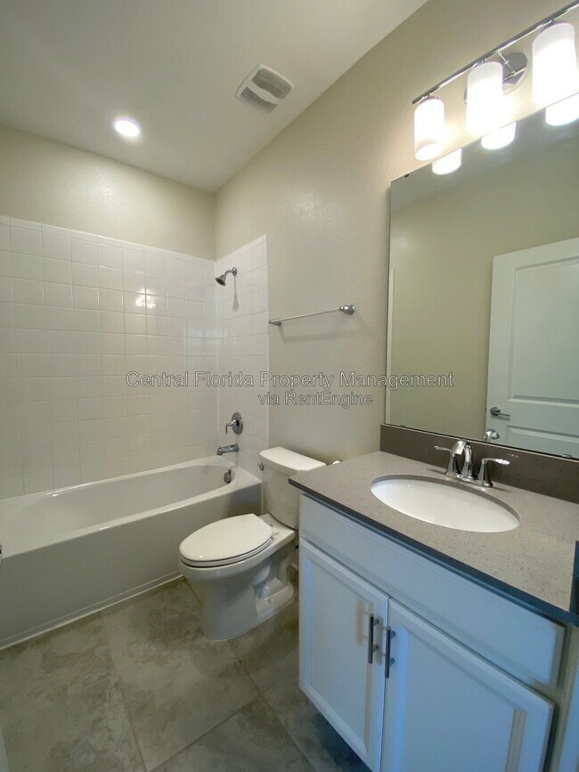 Building Photo - 1218 Payne Stewart Dr