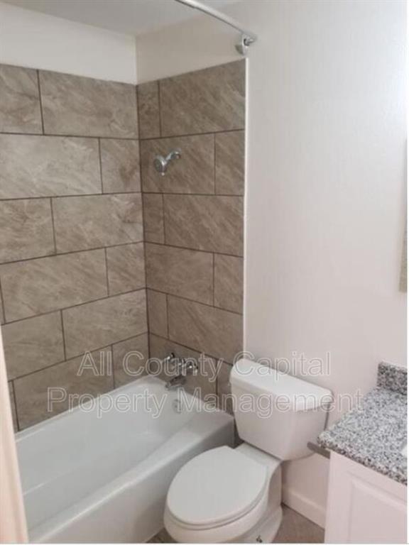 Building Photo - 3415 Willowrun Dr