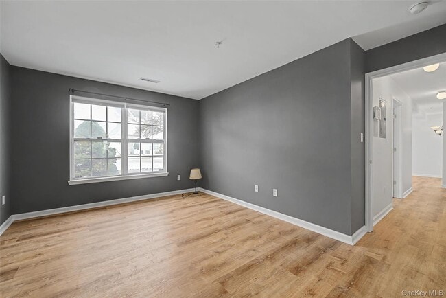 Building Photo - 261 Ruth Ct