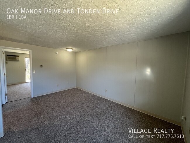 Building Photo - 228 Oak Manor Dr