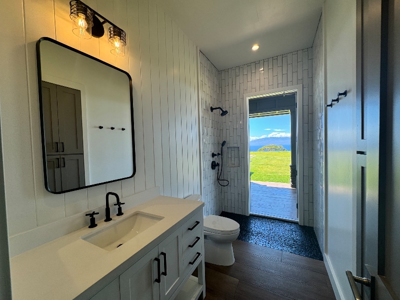 Building Photo - 170 Haniu St