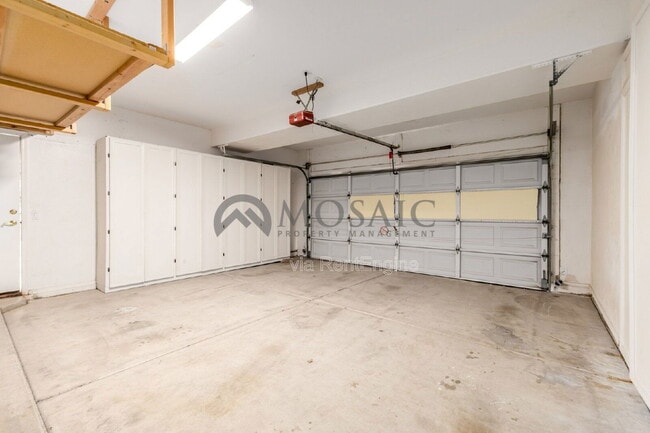 Building Photo - 3761 S Waterfront Dr