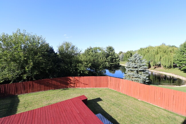 Building Photo - 2507 Sumac Dr