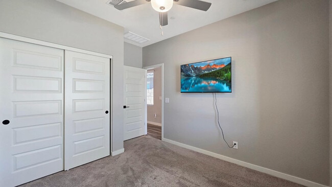 Building Photo - 11485 W Camden Dr