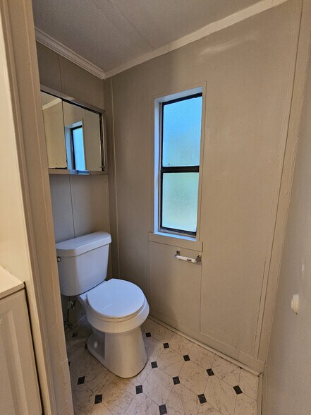 Building Photo - 146 Duncanwood Dr
