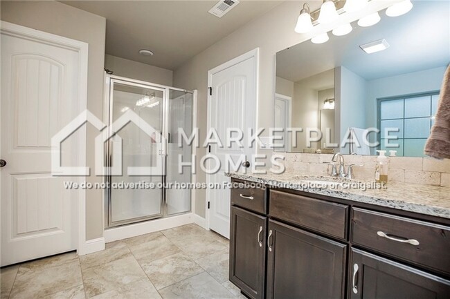 Building Photo - 531 Arkansas Black