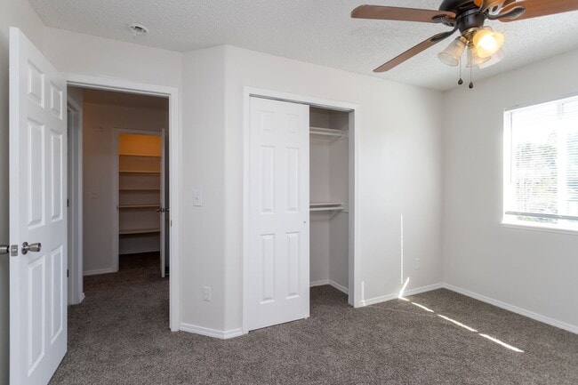 Building Photo - Spacious 4-Bedroom Home with Walk-Out Basement!