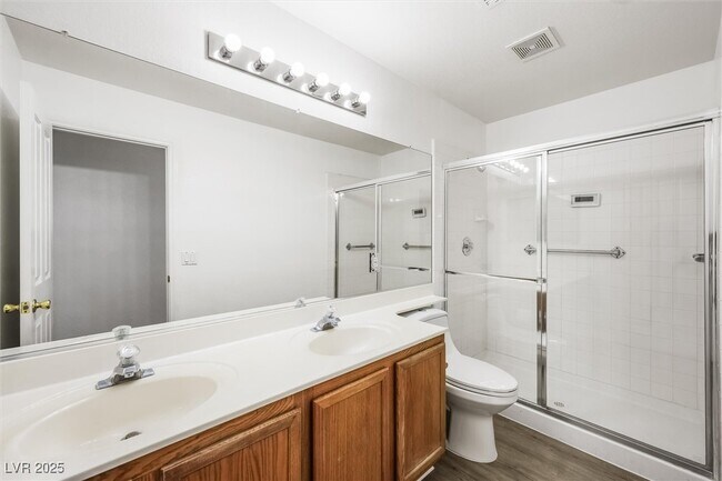 Building Photo - 3641 Yorba Linda Dr