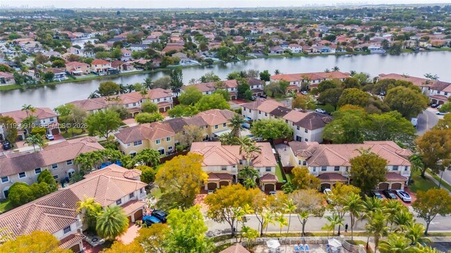 Building Photo - 4977 SW 135th Way