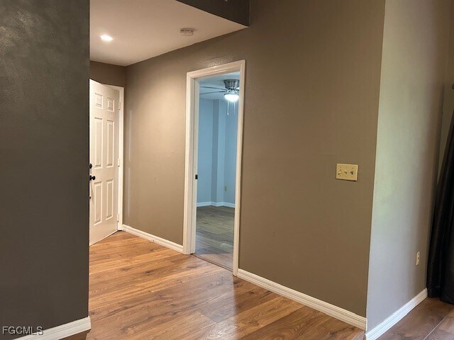 Building Photo - 6786 Autumn Ct