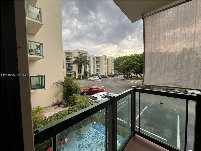 Building Photo - 2075 SW 122nd Ave