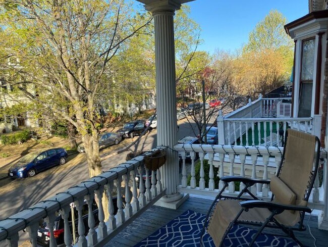 Building Photo - 2300 Park Ave