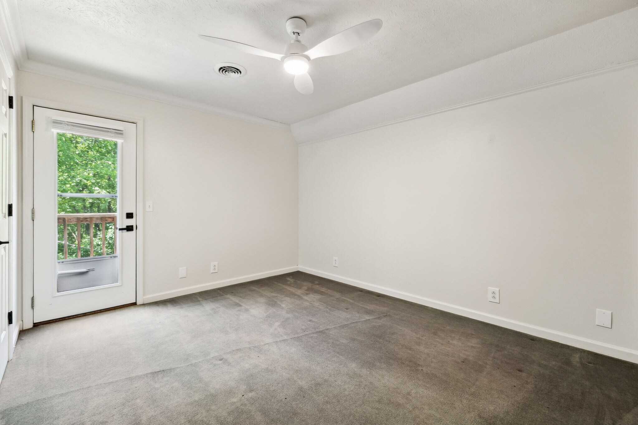 Building Photo - 316 McCoin Dr