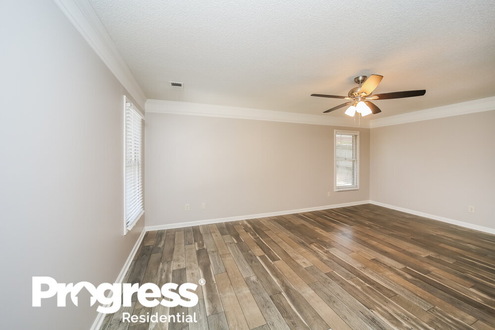 Building Photo - 7640 Dexter Park Dr