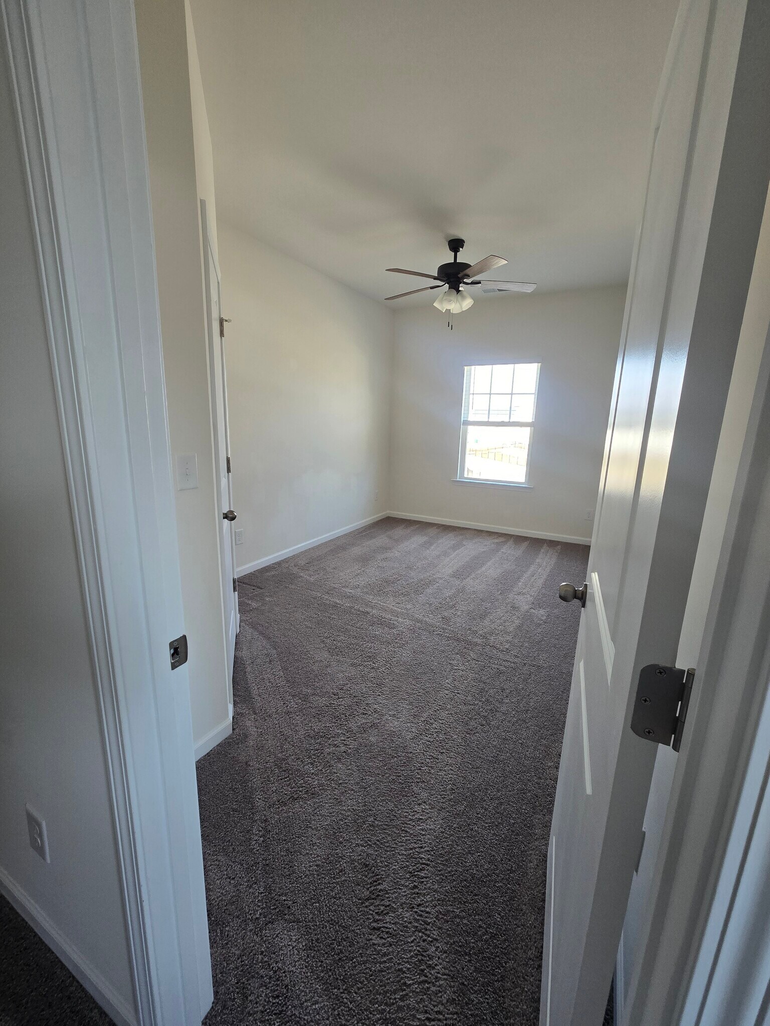 Building Photo - 253 Cramerton Mills Pkwy