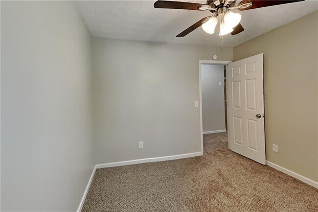 Building Photo - 4974 Abbotts Glen Trail NW