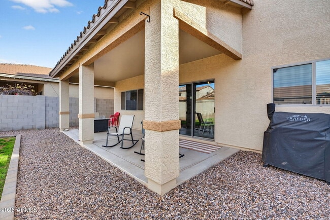 Building Photo - 118 W Dragon Tree Ave