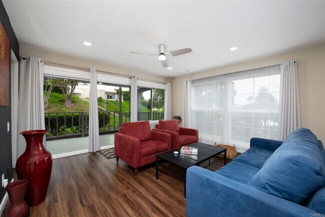 Building Photo - Turn-key 2 Bed 2 Bath retreat in Oceana 55...