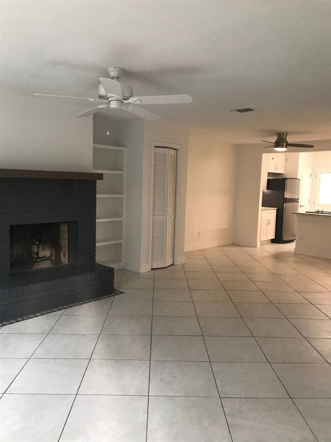 Building Photo - 1500 Pullen Rd