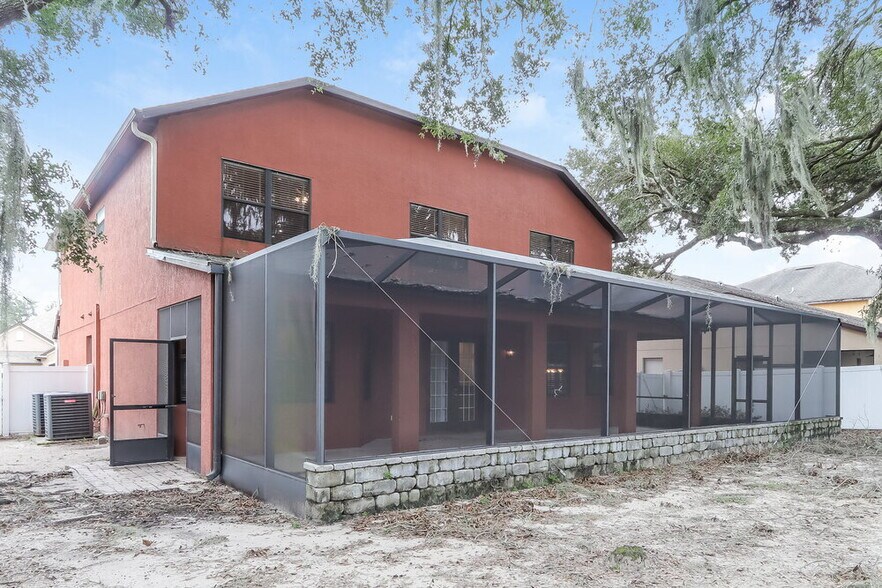 Building Photo - 2019 Abbey Trace Dr